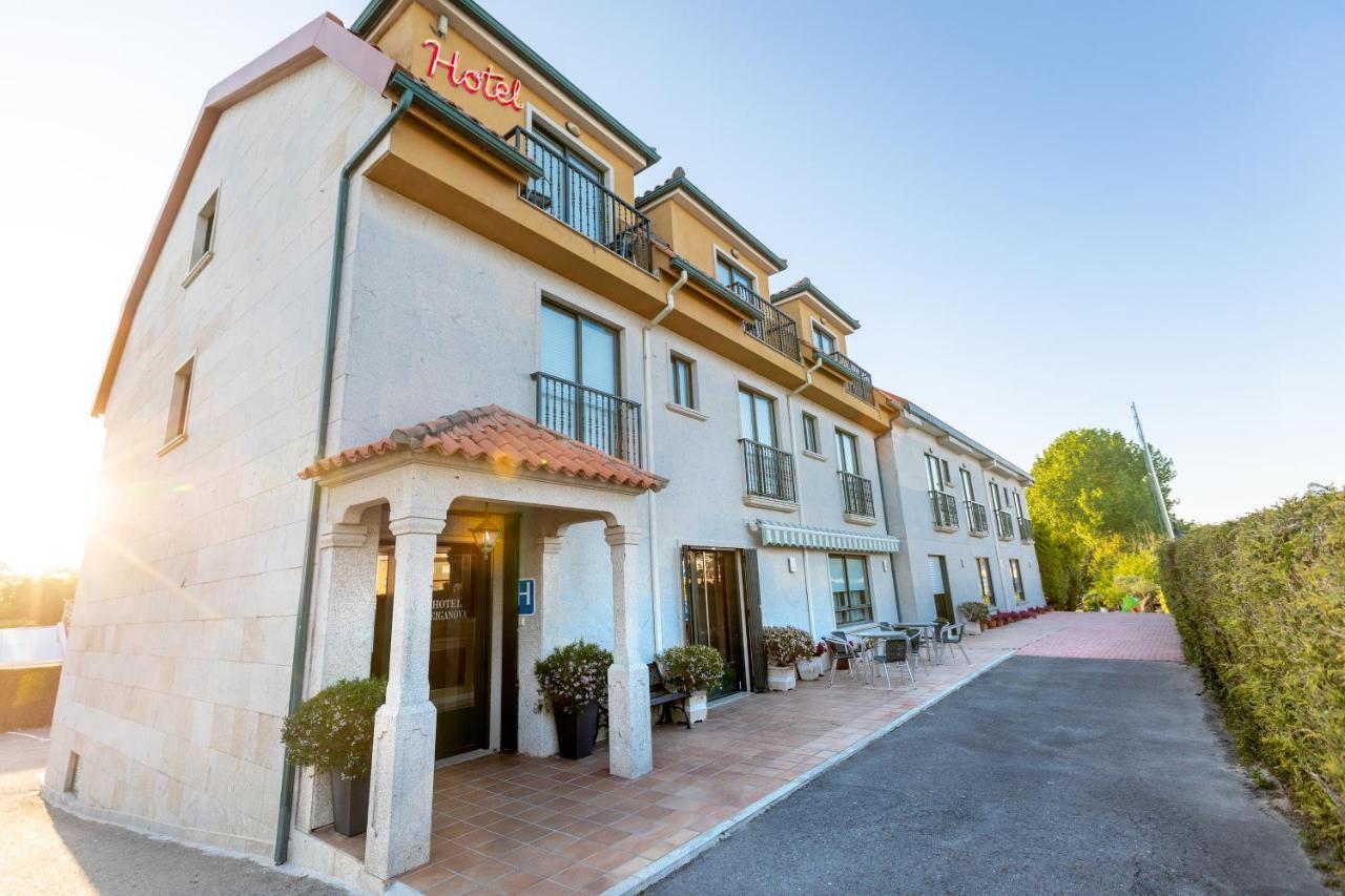 Hotel Veiganova Санхенхо Экстерьер фото